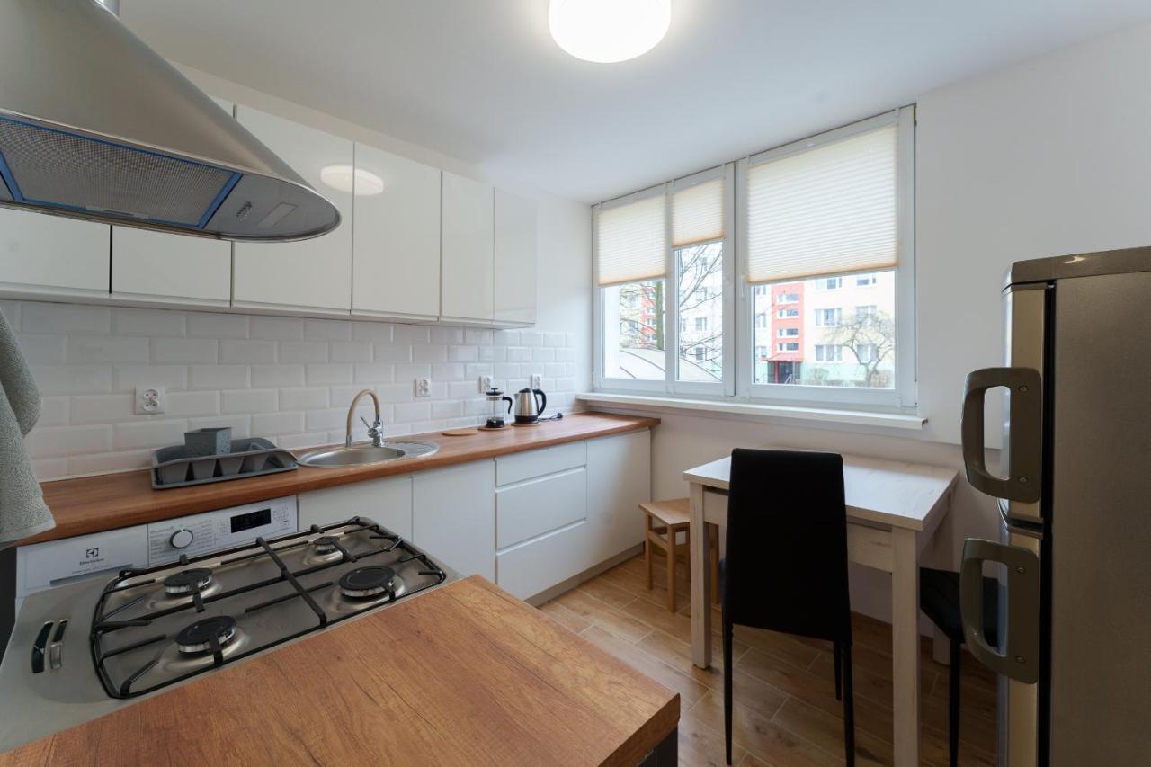 Apartament Pod Swierkiem - Pet Friendly - 2 Osobne Pokoje Dla Max 5 Osob - Space Apart 耶莱尼亚古拉 外观 照片
